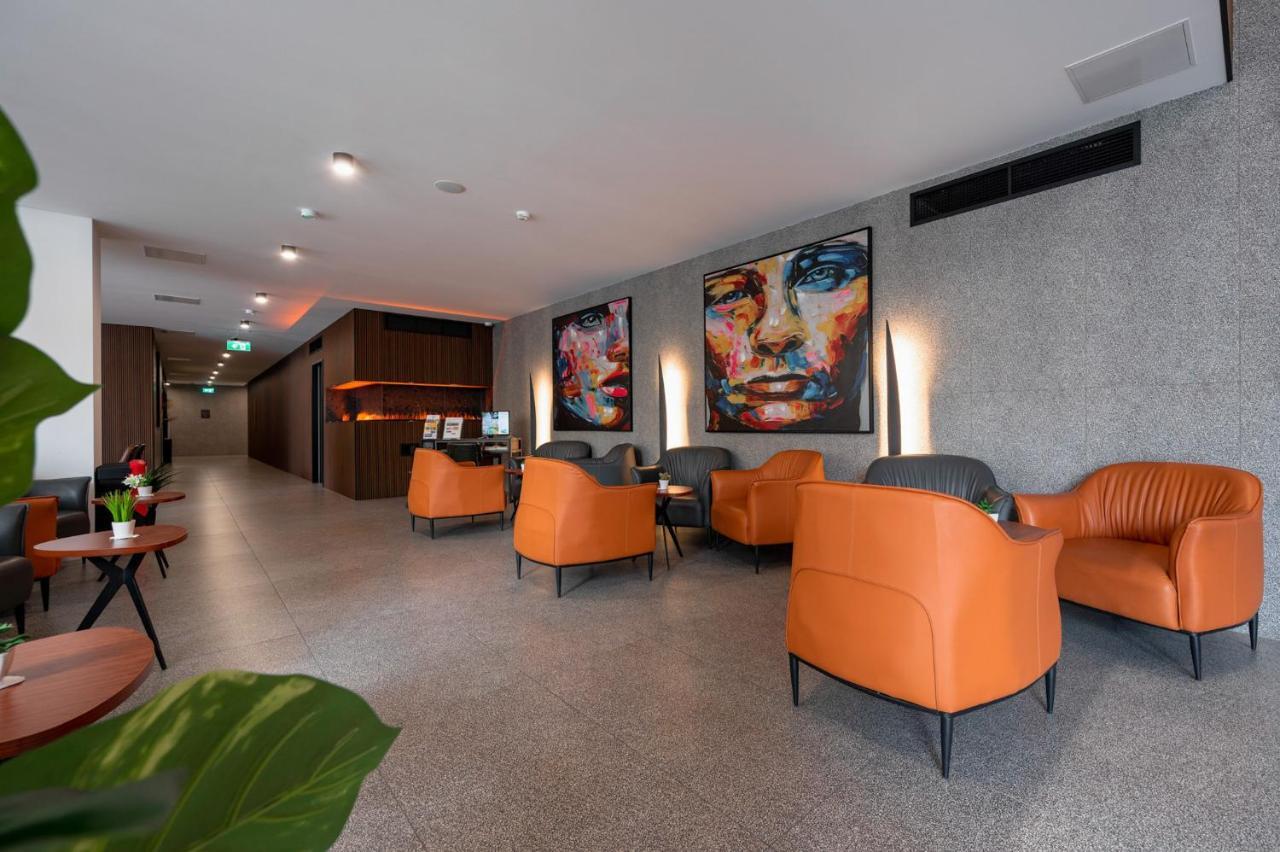 Grands Suites Hotel Residences And Spa グジラ エクステリア 写真