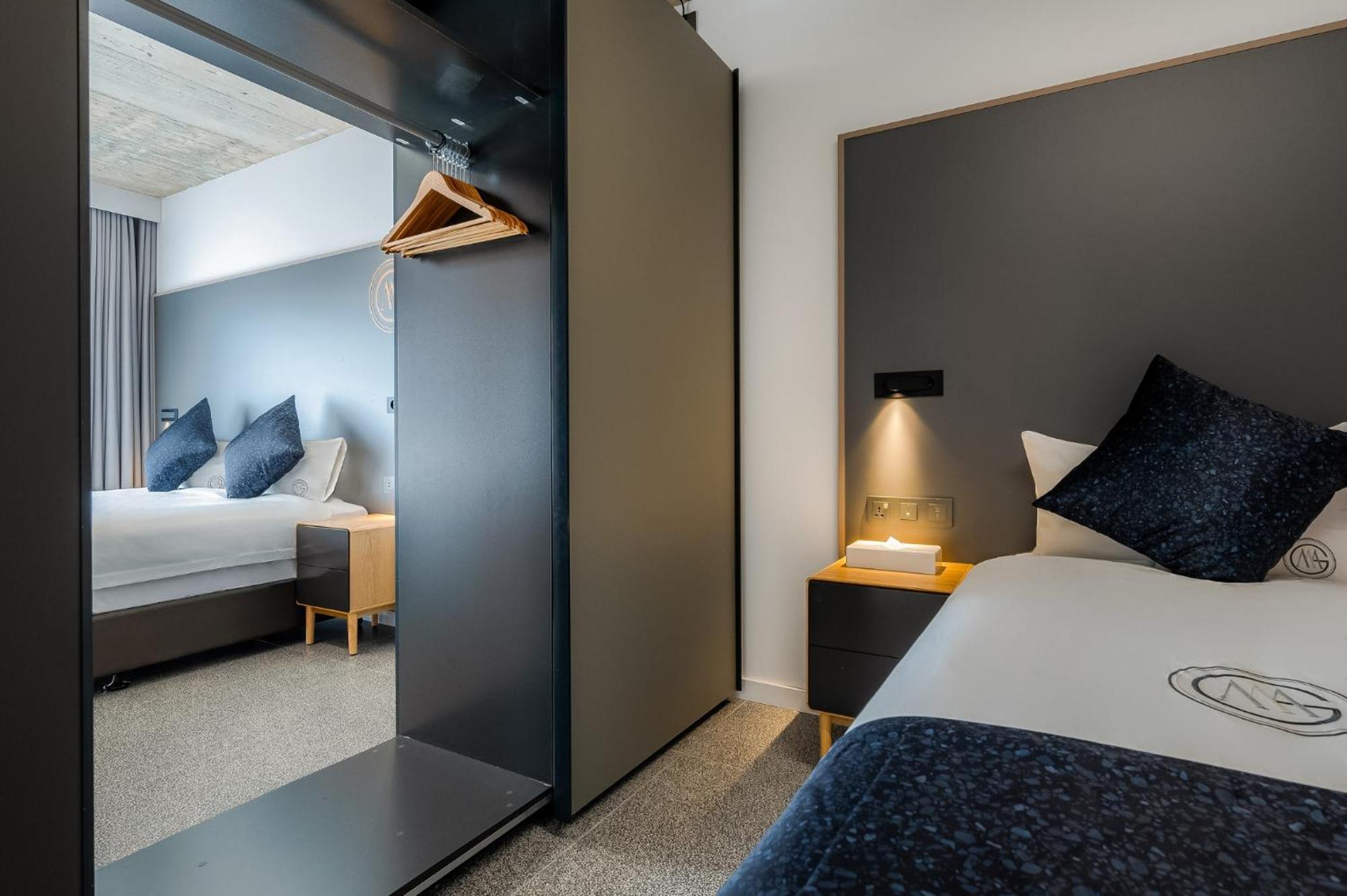 Grands Suites Hotel Residences And Spa グジラ エクステリア 写真